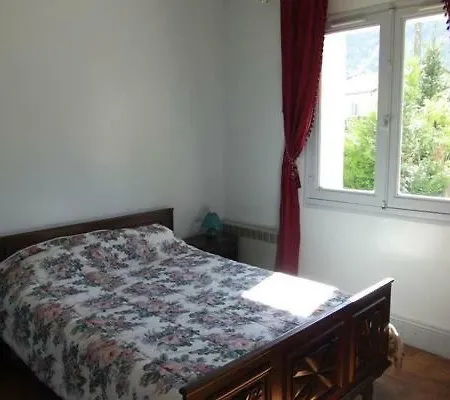 Au Pied Des Montagnes Apartamento